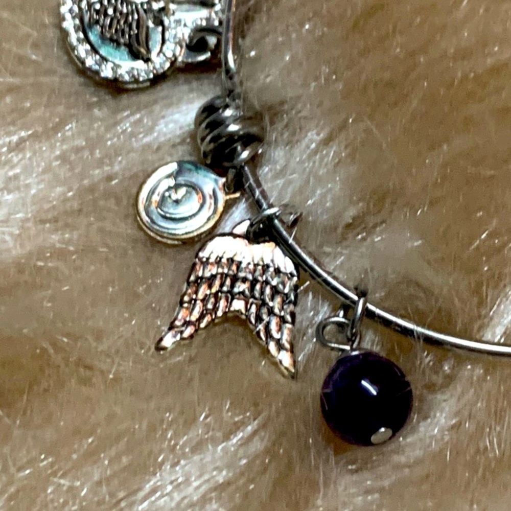 Love This Life Bangle - Picture 6 of 9